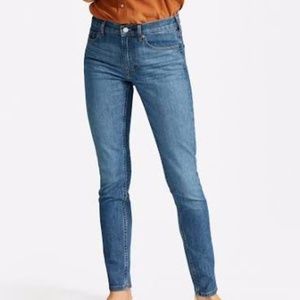 NEW Everlane Mid-Rise Skinny Jean Mid Blue Sz 29